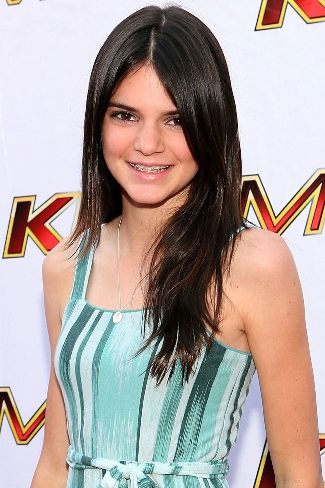The 10 Year Challenge: 20 Celebs in Pics from 2009 and 2019