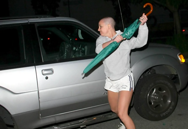 Moments When Celebrities Couldn’t Control Their Behavior In Public