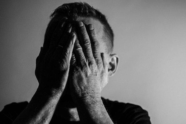 15 Signs That You Apologize Too Much