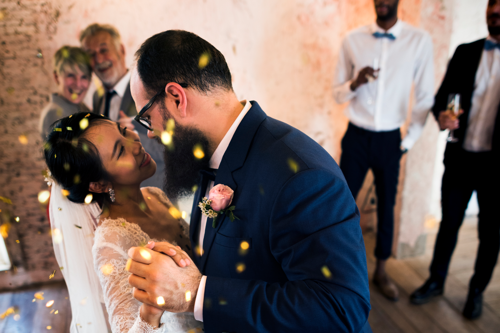 A List Of 20 Important Things You Should Know Before Your Remarriage, According To Experts