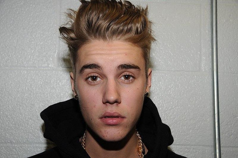 25 Best Looking Celebrities Who Aren’t Really All That Pretty