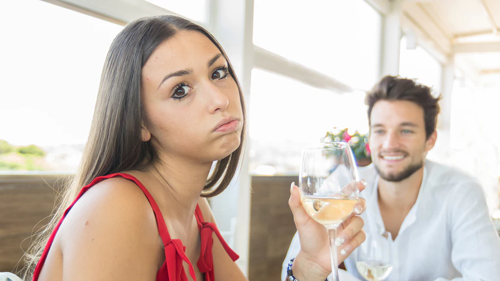 These 11 Signs Scream That Your Feelings Aren’t Mutual Anymore