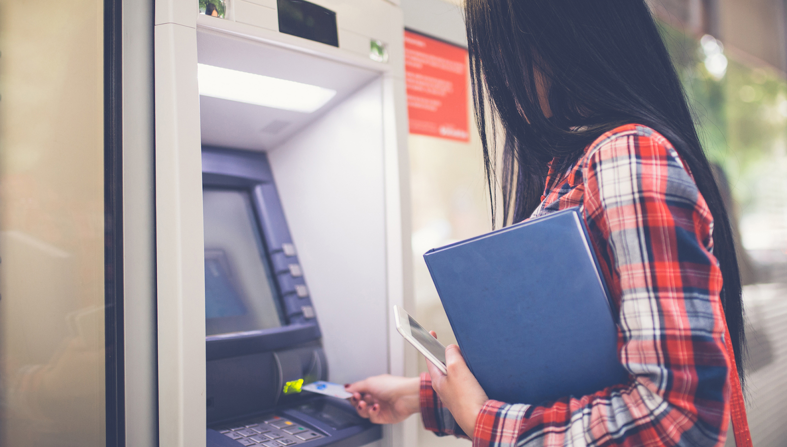 Sigue estos 15 consejos útiles y evita desperdiciar tu dinero duramente ganado