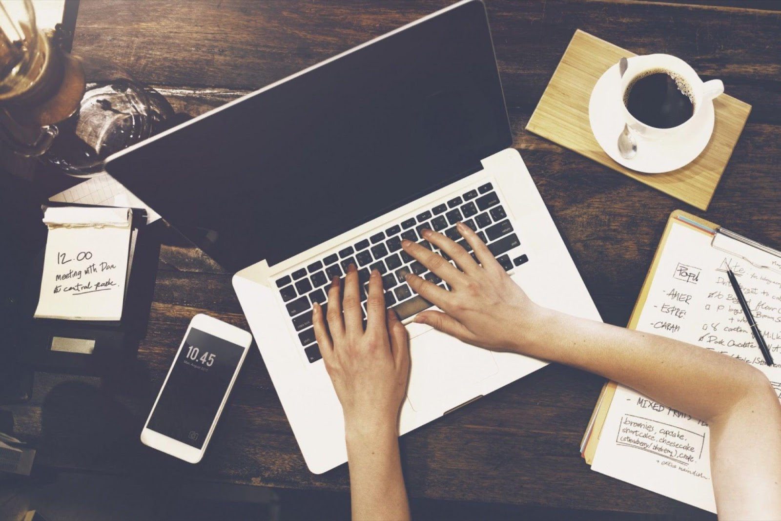 Top 26 Concrete Ways To Make Money Off The Internet