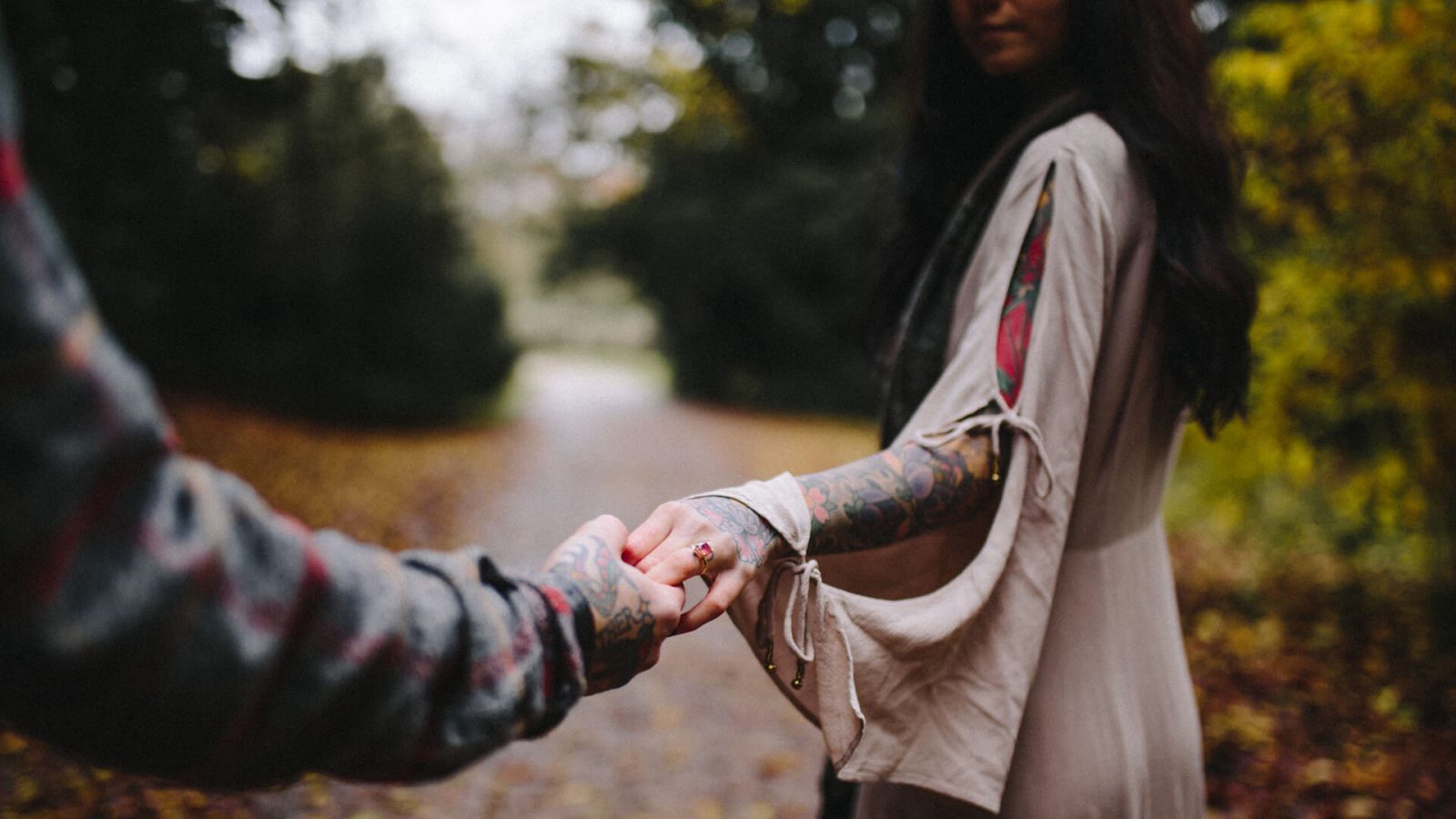 Often-Used Words That May Be Ruining Your Relationship, According To Experts