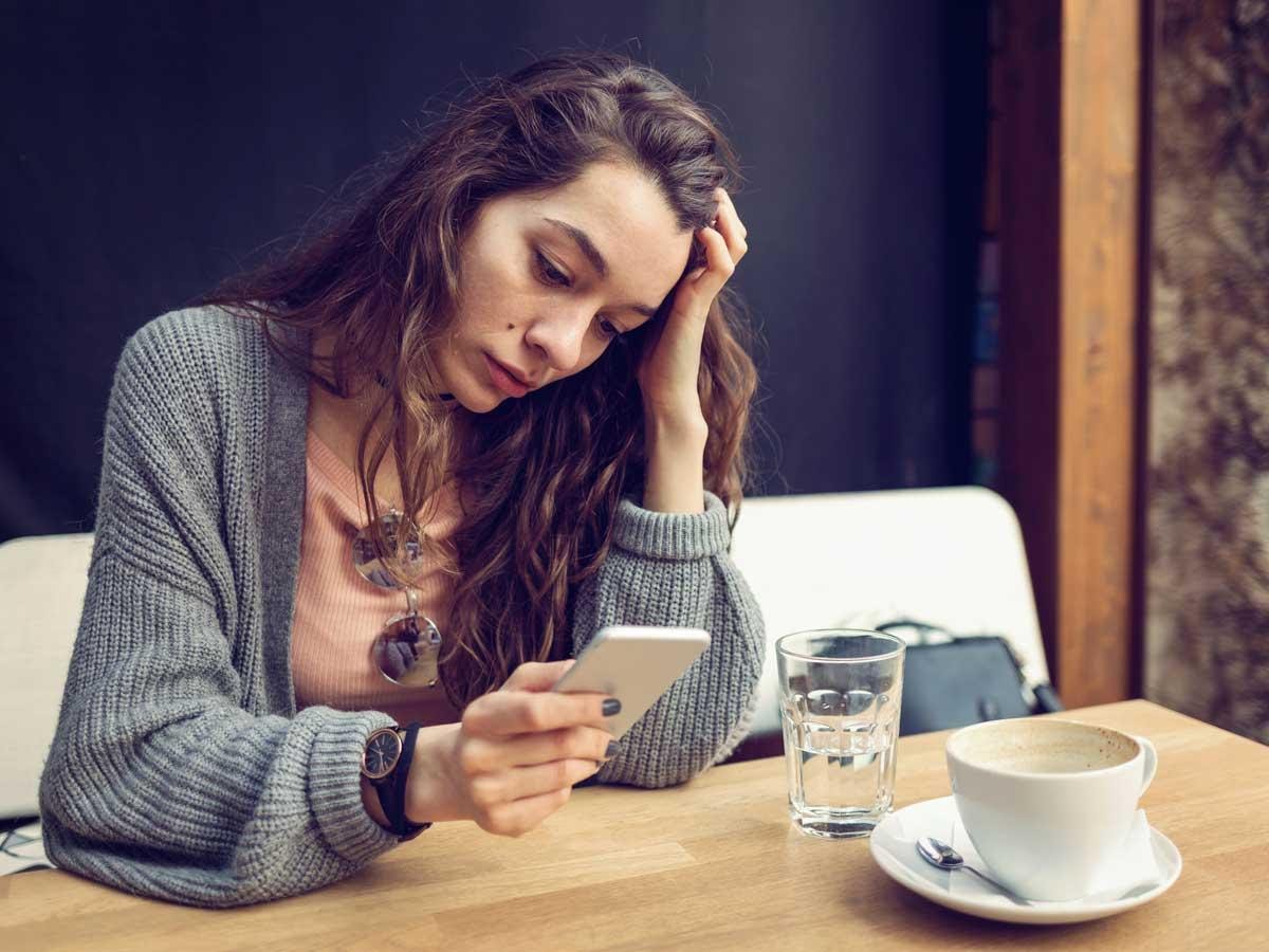 20 Simple Things You Can Do To Stop Overthinking And Make Your Relationship Flourish