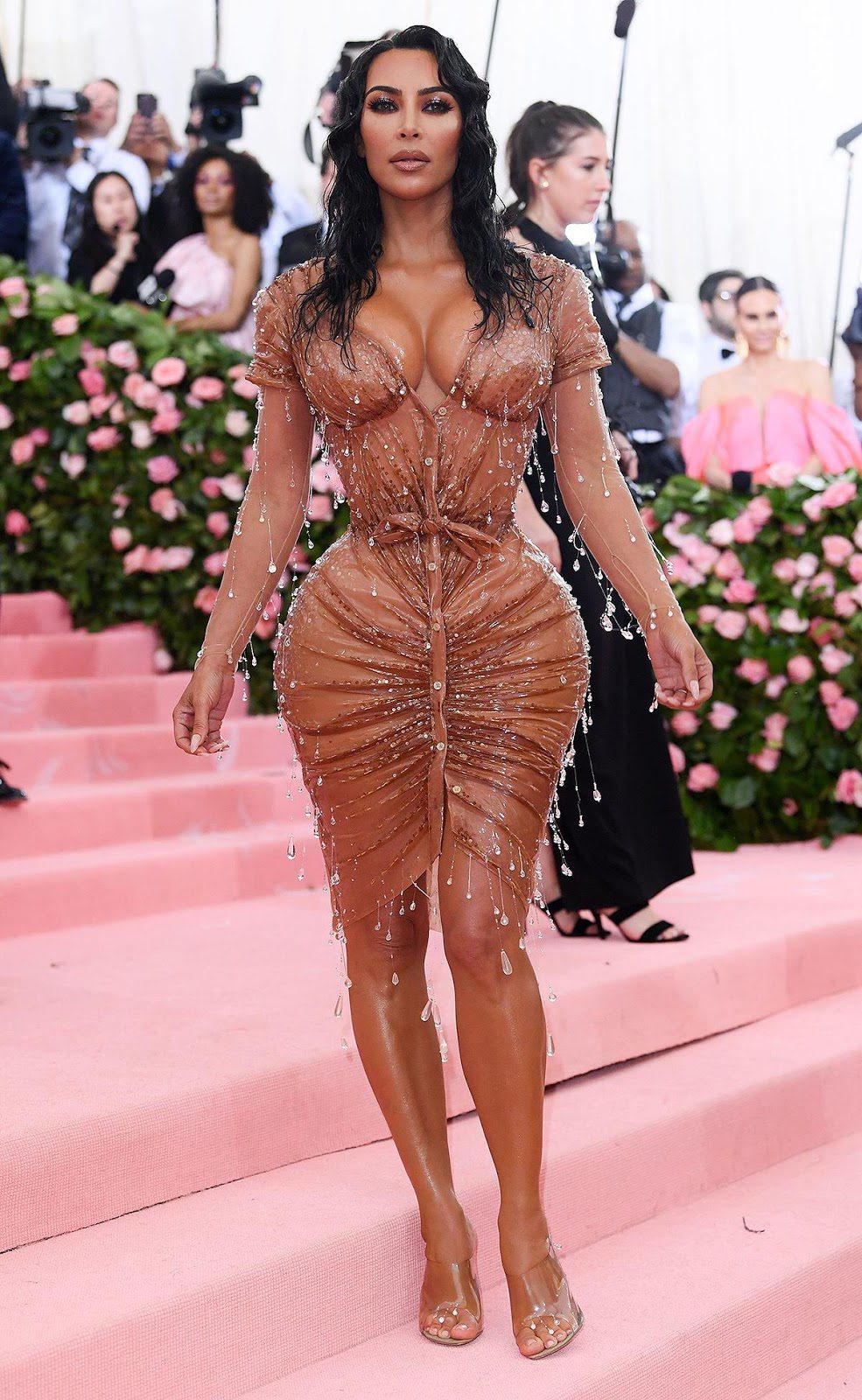 20 Most Iconic Red Carpet Looks We Have Ever Seen