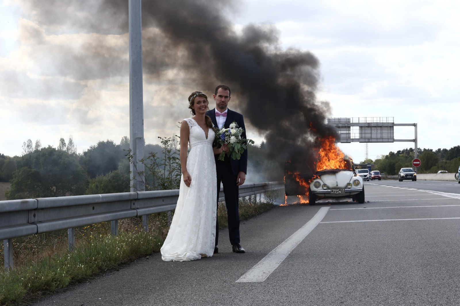 The Most Hilarious Wedding Photos Ever Caught on Camera