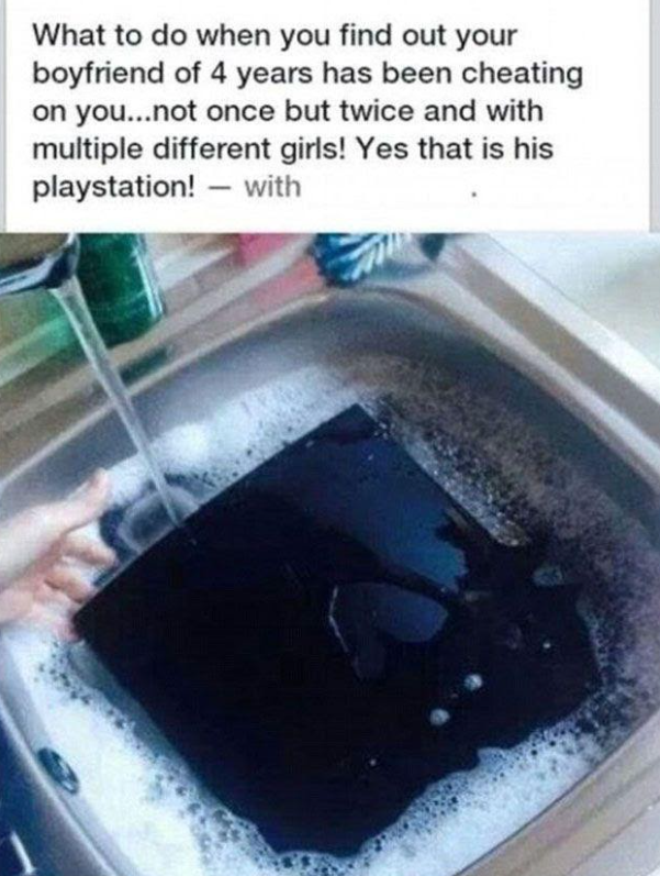 35 Hilarious Photos Which Prove That Instant Karma Exists