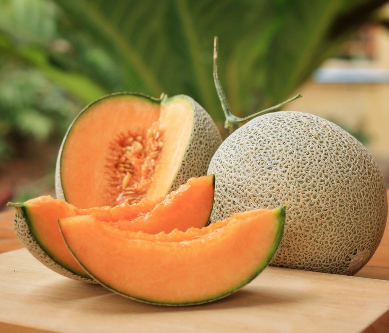 9 Best Fruits For Low Fructose Diet