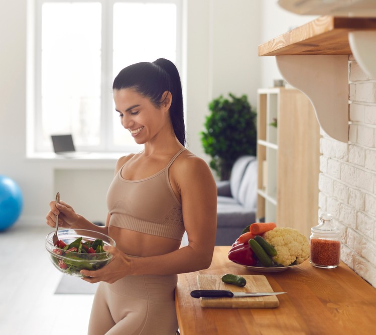 What Happens To Your Body if You Eat Salads Every Day