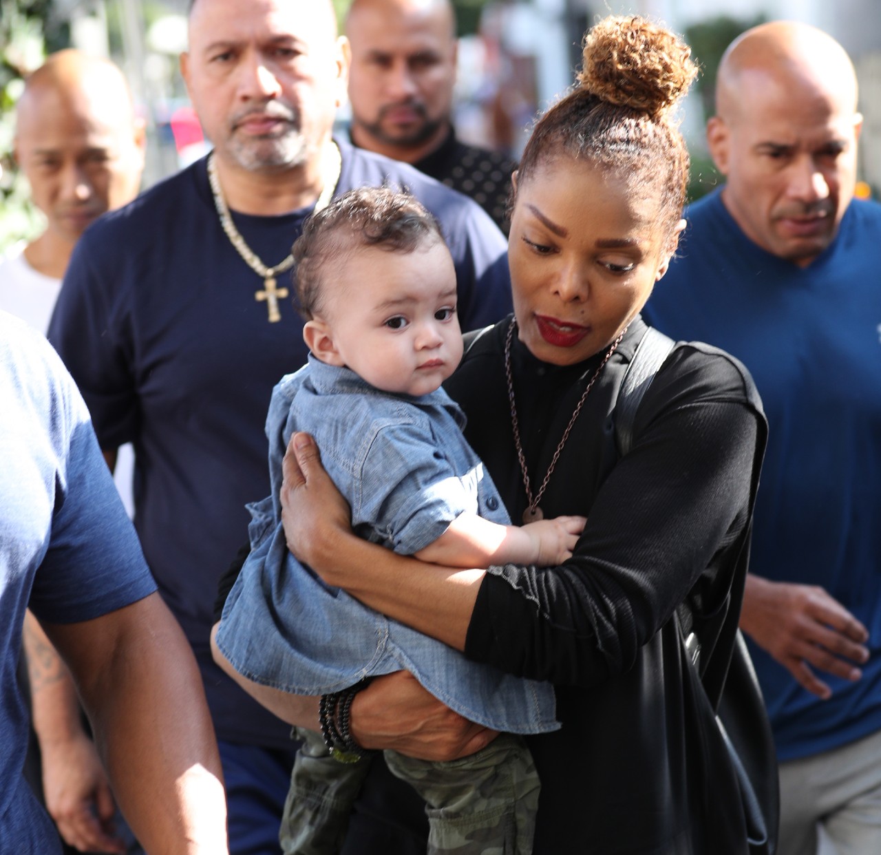 10 Celebs Who Gave Birth After 40, Proving That a Mother Is Ready to Give Love at Any Age