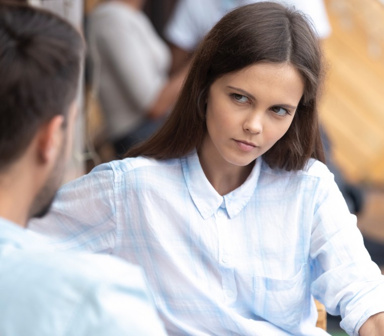 15 Things Our Boyfriends Do That Make Us Jealous Like Crazy