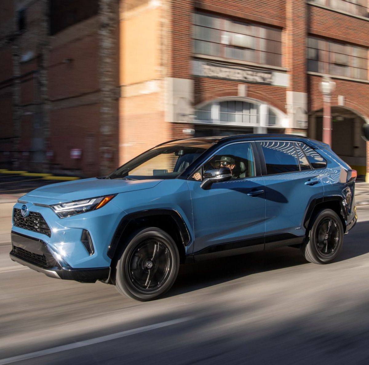 An In-Depth Look At Purchasing a Used Toyota RAV4