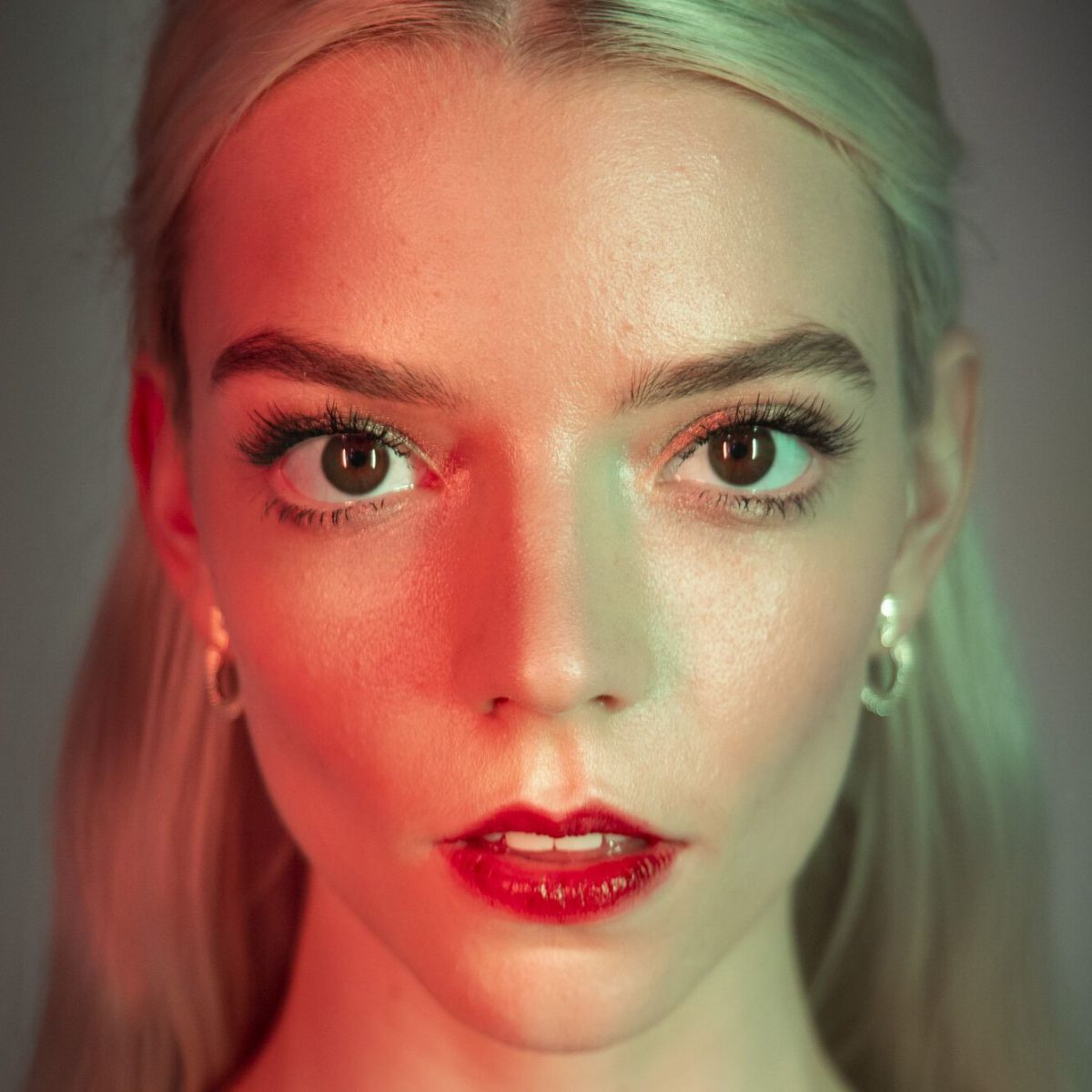 Unconventional Charm: 10 Celebrities Proving Talent Trumps Traditional Beauty in Hollywood