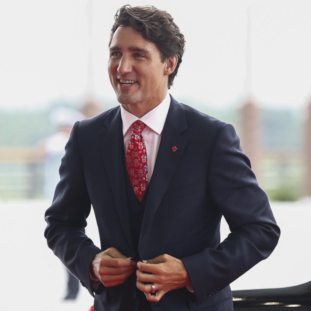 10 Recent and Current World Leaders Who Dress to Impress